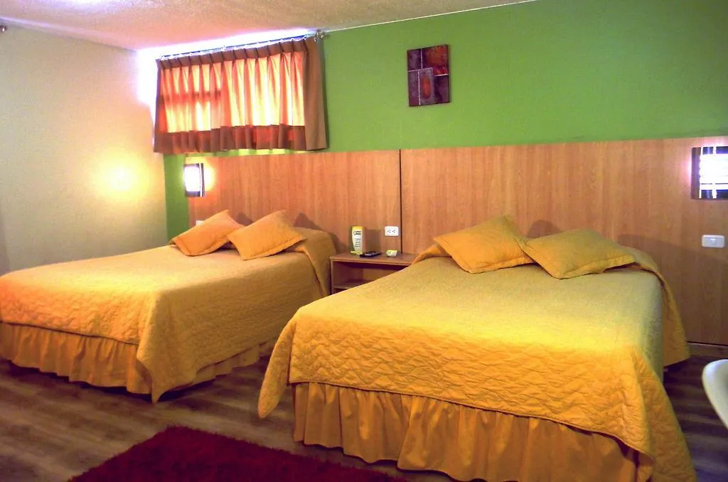 Hostel Hostal Terra 3 - Base Aerea Quito Ecuador