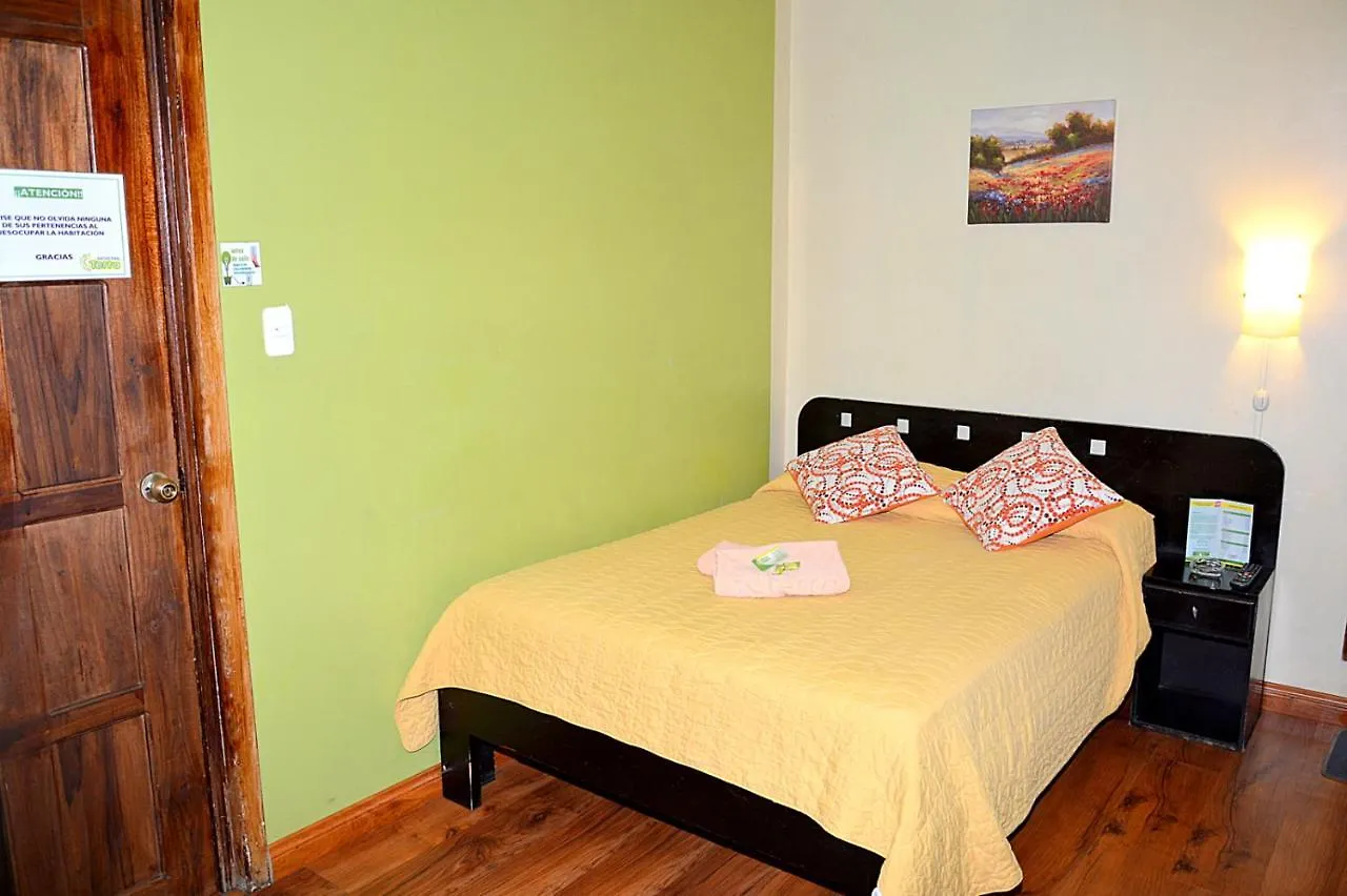Hostal Terra 3 - Base Aerea Quito